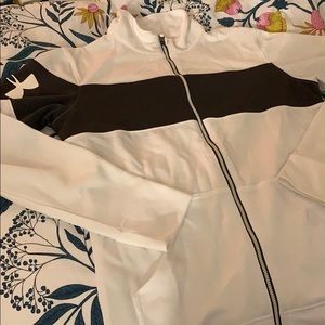 UNDER ARMOUR ZIP UP JACKET